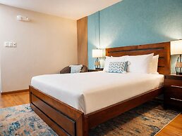 Manta Lodge Resort, an Ascend Collection Resort