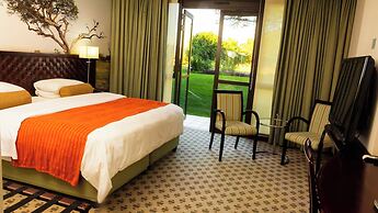 Phakalane Golf Estate Hotel & Convention