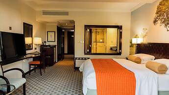 Phakalane Golf Estate Hotel & Convention