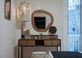 Acropolis Supreme Residence