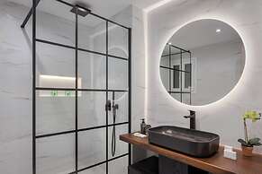 Acropolis Supreme Residence