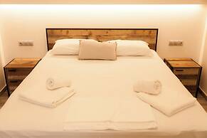 Luxury Studios Kallithea by Corfuescapes