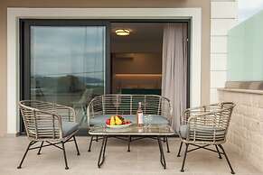 Luxury Studios Kallithea by Corfuescapes