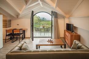 Luxury Studios Kallithea by Corfuescapes