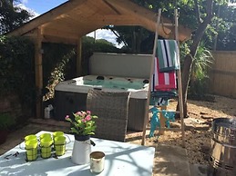 Luxury Georgian Country House With Hot Tub