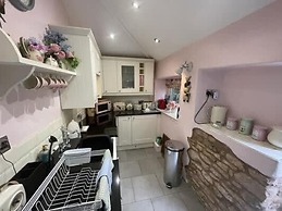 Luxury Georgian Country House With Hot Tub