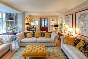 Luxury Georgian Country House With Hot Tub