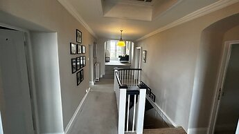 Luxury Georgian Country House With Hot Tub