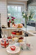 Luxury Georgian Country House With Hot Tub