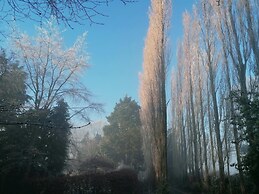 Luxury Georgian Country House With Hot Tub