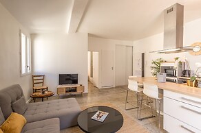 Nid Saint Guilhem - Premi re Conciergerie