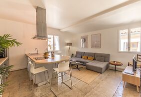 Nid Saint Guilhem - Premi re Conciergerie