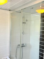 Luton Airport Guest House