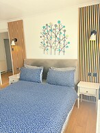 Luton Airport Guest House