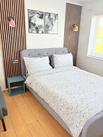Luton Airport Guest House