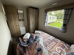 Berwick-upon-tweed - Caravan - Sleeps 6 - Parking