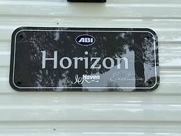 Berwick-upon-tweed - Caravan - Sleeps 6 - Parking