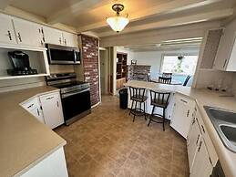 Medford Home and 2 Condos With Pool and Hot tub