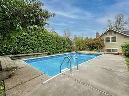 Medford Home and 2 Condos With Pool and Hot tub