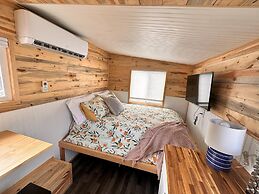 Enchanting Getaway: Farmhouse and Tiny House Duo