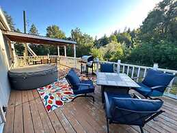 Enchanting Getaway: Farmhouse and Tiny House Duo
