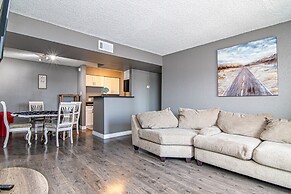 Midland Condo With Pool