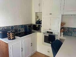 Mersea Island Retreat - 4 Bedroom House