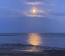 Mersea Island Retreat - 4 Bedroom House