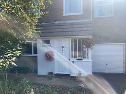 Mersea Island Retreat - 4 Bedroom House