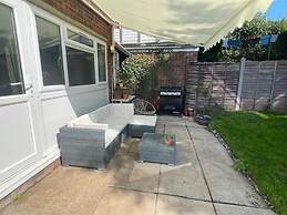 Mersea Island Retreat - 4 Bedroom House