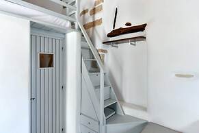 Kastro Cozy Guesthouse