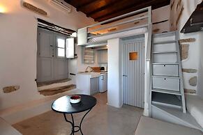 Kastro Cozy Guesthouse