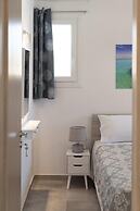 Parikia s Sunlight 2bedroom House