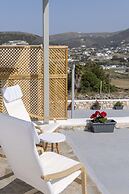 Parikia s Sunlight 2bedroom House