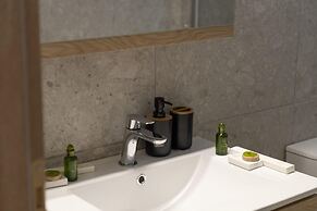 Parikia s Sunlight 2bedroom House