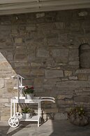 Myrsini Traditional Hillside Cottage