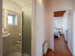 Myrsini Traditional Hillside Cottage