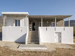 Myrsini Traditional Hillside Cottage