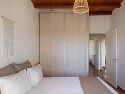 Myrsini Traditional Hillside Cottage