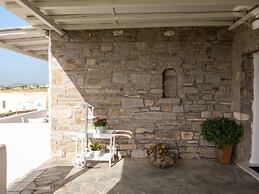 Myrsini Traditional Hillside Cottage