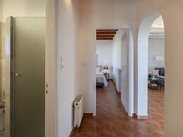 Myrsini Traditional Hillside Cottage