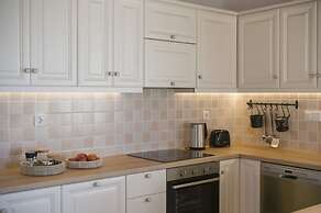 Myrsini Traditional Hillside Cottage