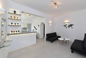 The Local House in Paros