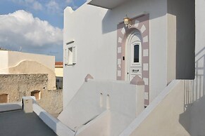 The Local House in Paros