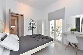 The Local House in Paros