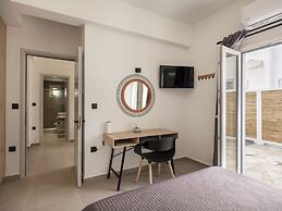 Parikia s Urban Oasis