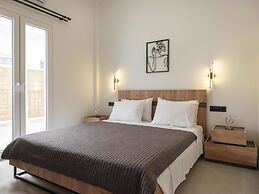 Parikia s Urban Oasis