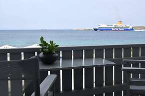 Parikia s Seaside House