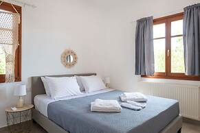 Theodora s Suite in Agios Charalampos