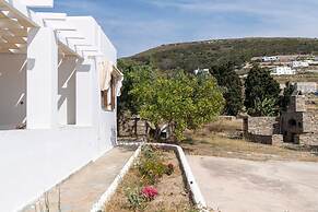 Theodora s Suite in Agios Charalampos